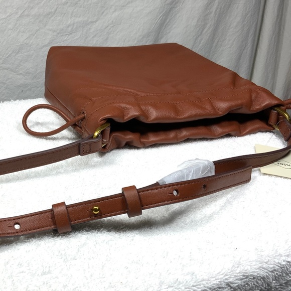 NWT - Fossil Gigi Drawstring Crossbody - Picture 6 of 15